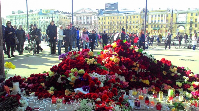 Теракт в Санкт Петербурге. Взрыв в метро Санкт-Петербурга Следственный комитет. Официально сколько погибло в СПБ.