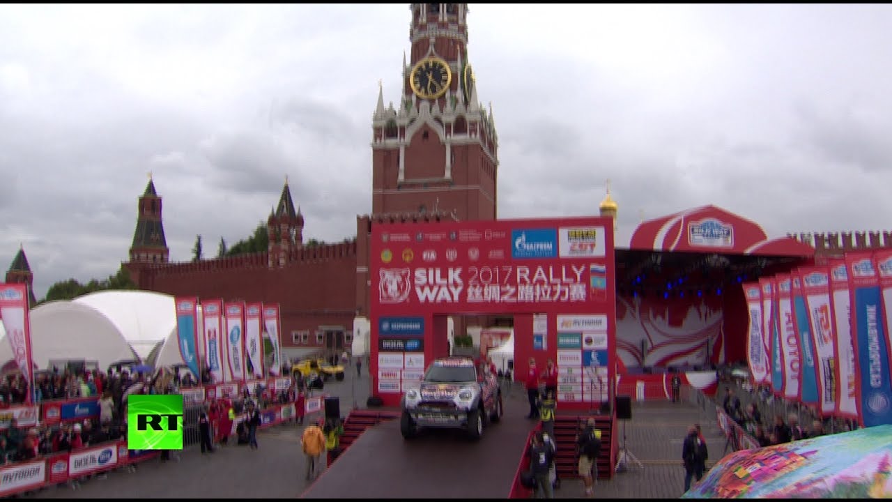 В москве состоится. Московское ралли красная площадь. Шелковый путь фестиваль красная площадь.