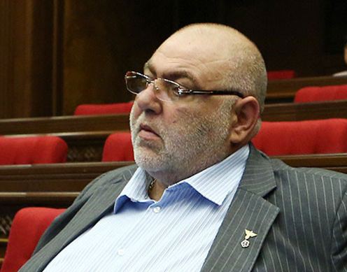Депутат Сейран Сароян: Да разве можно называть своего министра обороны «боша»?! - «Новости Армении»