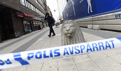 В пригороде Стокгольма у станции метро прогремел взрыв - «Происшествия»