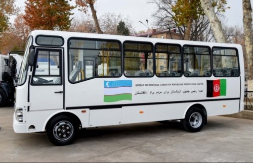 Узбекистан подарил Афганистану партию автобусов и сельхозтехники - «Политика»