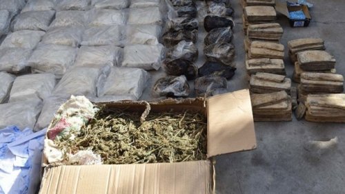 Сотрудники спецслужб Таджикистана за год изъяли более 1,7 тонны наркотиков - «Азия»
