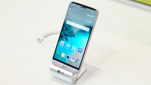 LG G7 не в состоянии составить конкуренцию Samsung Galaxy S9 - «Интернет»