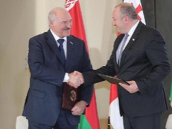 Визит Лукашенко в Грузию: месть Москве за молоко - «Политика»