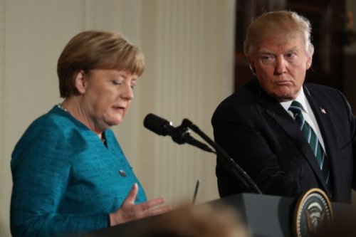 Меркель и Трамп призвали Россию соблюдать режим прекращения огня в Сирии - «Ближний Восток»