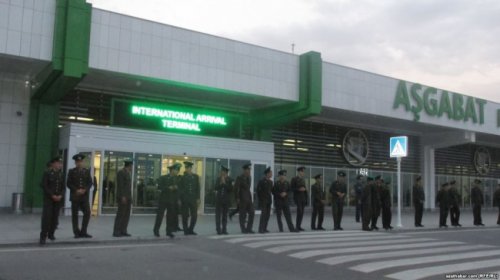 Власти Туркмении усиливают меры по возвращению гастарбайтеров - «Азия»