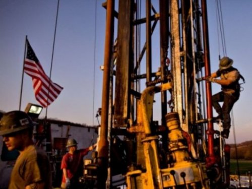 Нефть начала неделю снижением: Рост числа буровых в США - «Энергетика»