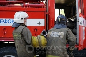 В Щелкино из горящего общежития спасали людей - «Керчь»