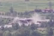В Чите обрушился подтопленный мост: видео