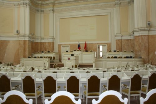 Петербургские депутаты поддержали пенсионную реформу и ушли на каникулы - «Общество»