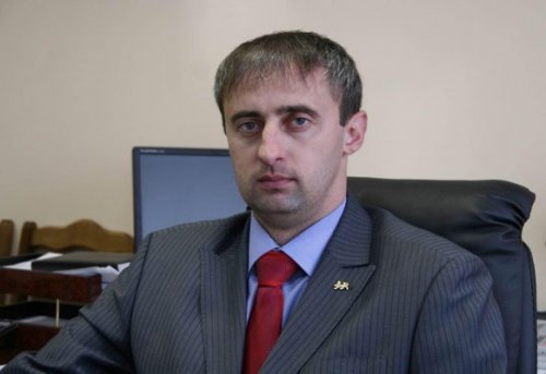 Заключение без обвинения: югоосетинский экс-министр объявил голодовку - «Общество»
