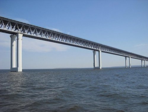 Правительство проработает вопрос строительства моста на Сахалин: Путин - «Транспорт»