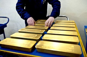 Американцы испытывают зависть и страх к «путинскому золоту» - «Новости Дня»