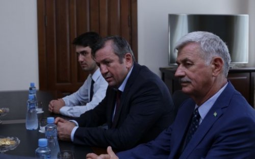 Премьер Абхазии встретился с турецкими бизнесменами - «Большой Кавказ»