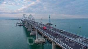 Фуры пустят на Крымский мост 1 октября - «Керчь»