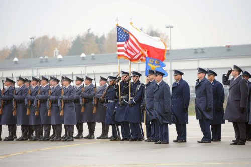 Варшаве нужны преференции: эксперт про слова президента Польши о военной базе США - «Политика»
