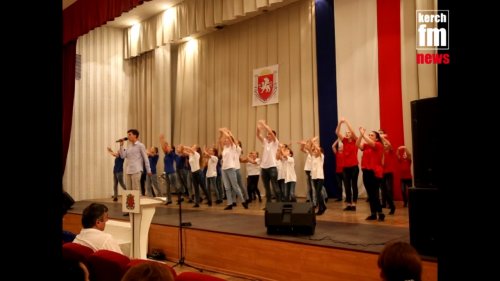 В Керчи отметили День государственного флага Крыма - (ВИДЕО)