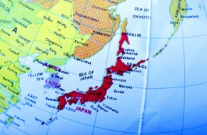 Почему мирный договор гораздо больше нужен Японии, чем России - «Новости Дня»