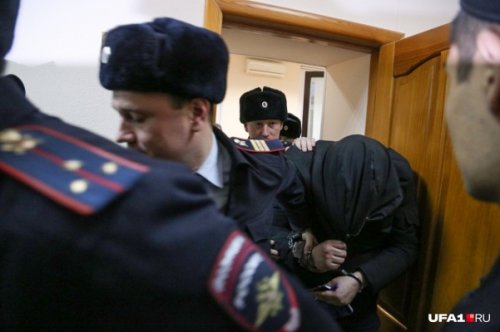 В Уфе трое бывших полицейских начальников арестованы за изнасилование - «Происшествия»