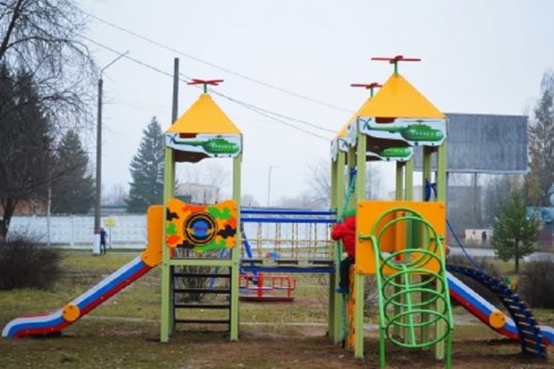 Для детей ракетчиков в Тейково установили детский городок - «Новости Дня»
