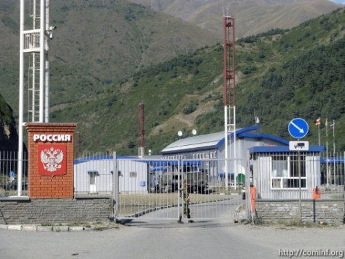 На российско-югоосетинской границе ждут пропуска грузовые автомобили - «Транспорт»
