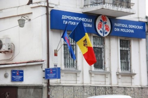 В Молдавии требуют продлить мандат правительства с полномочиями парламента - «Европа»