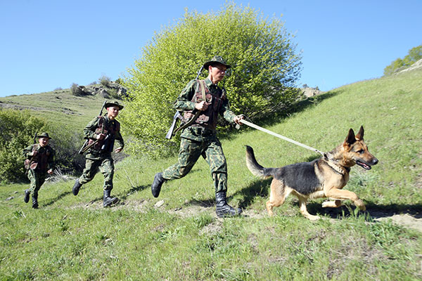 Туркменских пограничников регулярно обстреливают со стороны Афганистана - «Азия»