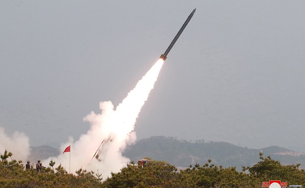 Одна из запущенных КНДР ракет достигла экономзоны Японии - «Азия»