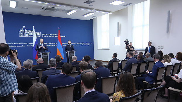 Лавров: Мы подтвердили готовность помогать и заключению мирного договора между Ереваном и Баку - NovostiNK - Новости Армении - «Новости Армении»