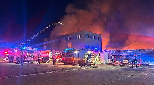 Пропалестинская группировка подожгла завод оружейной компании Израиля в Чехии - «Новости»